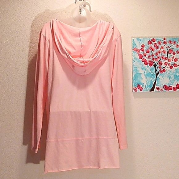 SALE! NWOT! MARTHA'S VINEYARD LIGHTWEIGHT V NECK HOODIE! - Picture 6 of 7